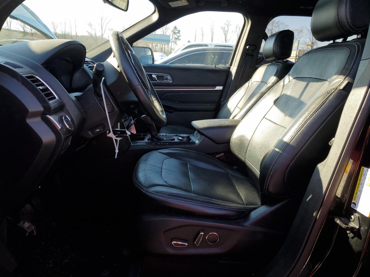 2017 Ford Explorer - Image 7
