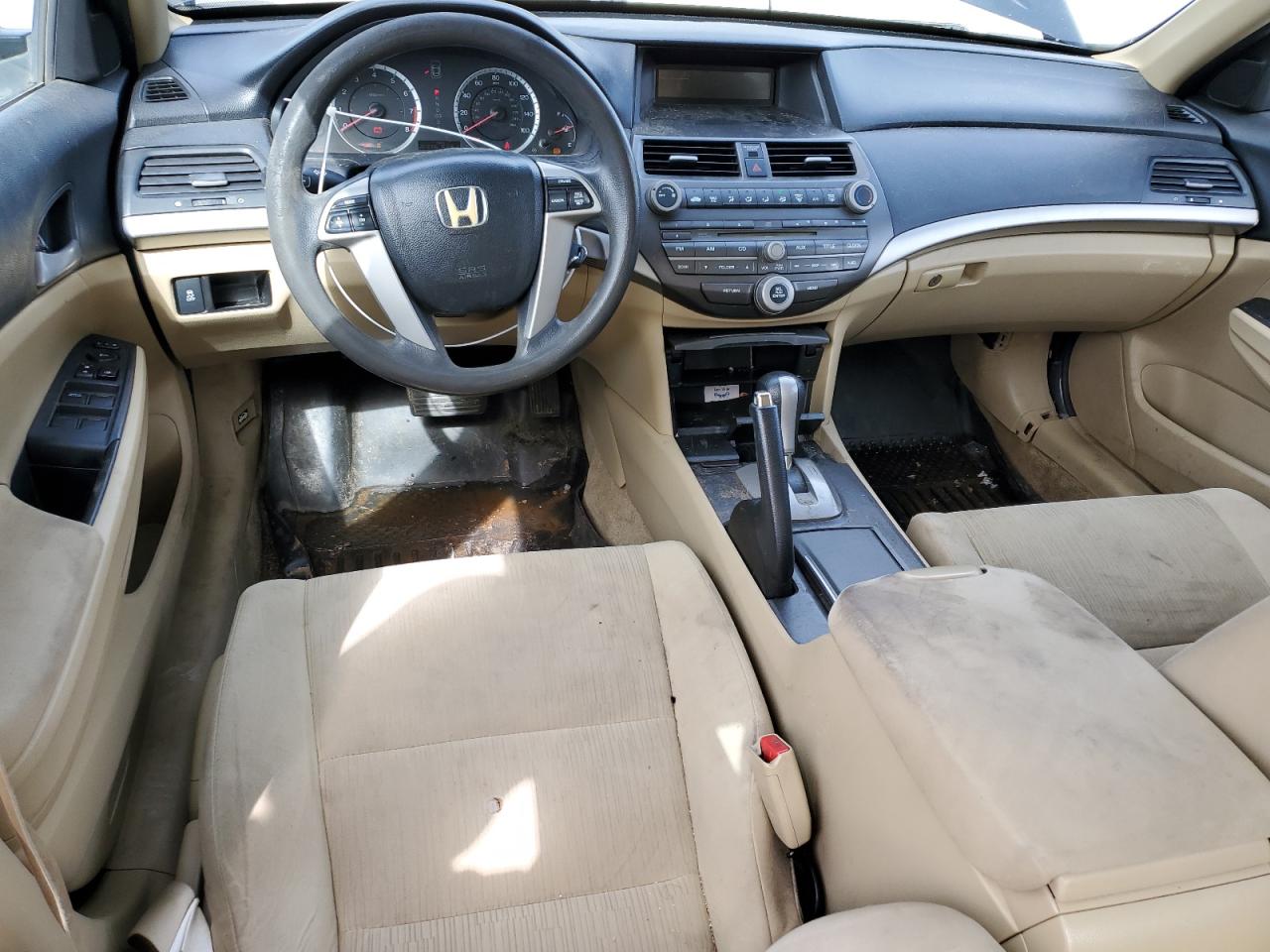 2012 Honda Accord - Image 8