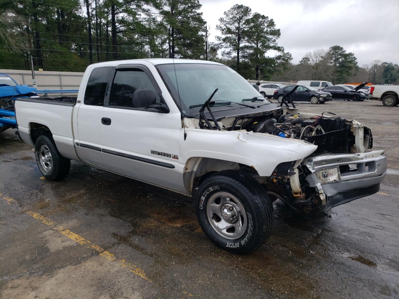 2000 Dodge RAM - Image 4