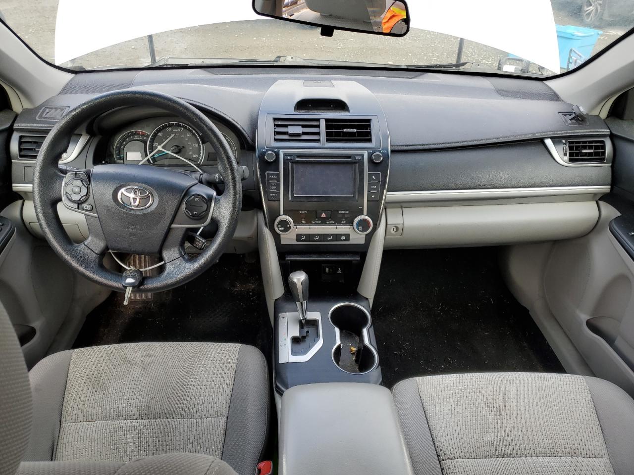 2013 Toyota Camry - Image 8