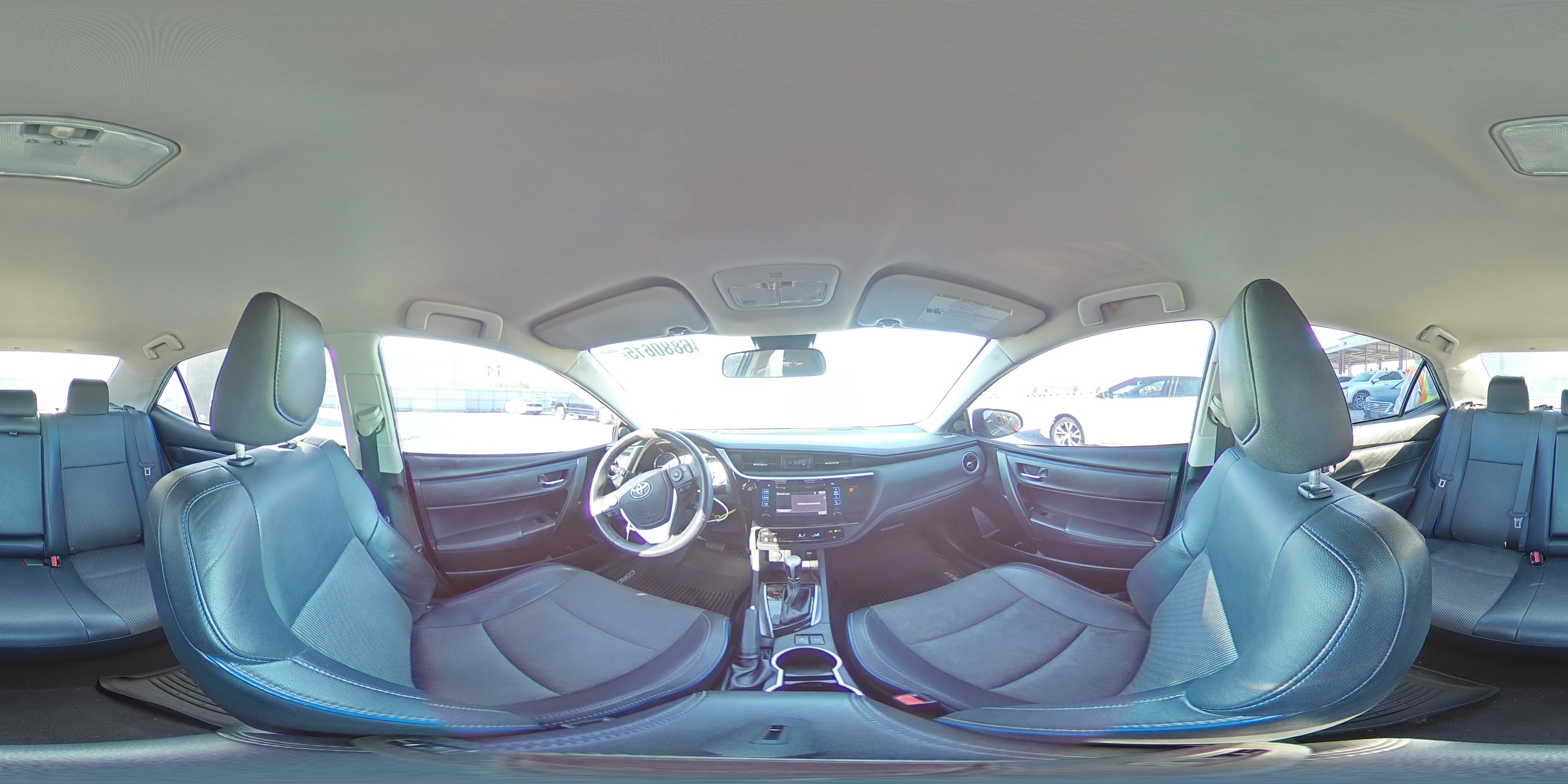 2018 Toyota Corolla - Image 14
