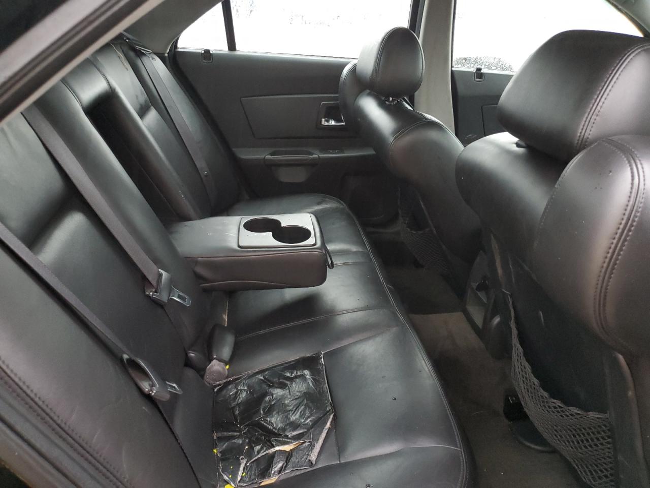 2004 Cadillac CTS - Image 10