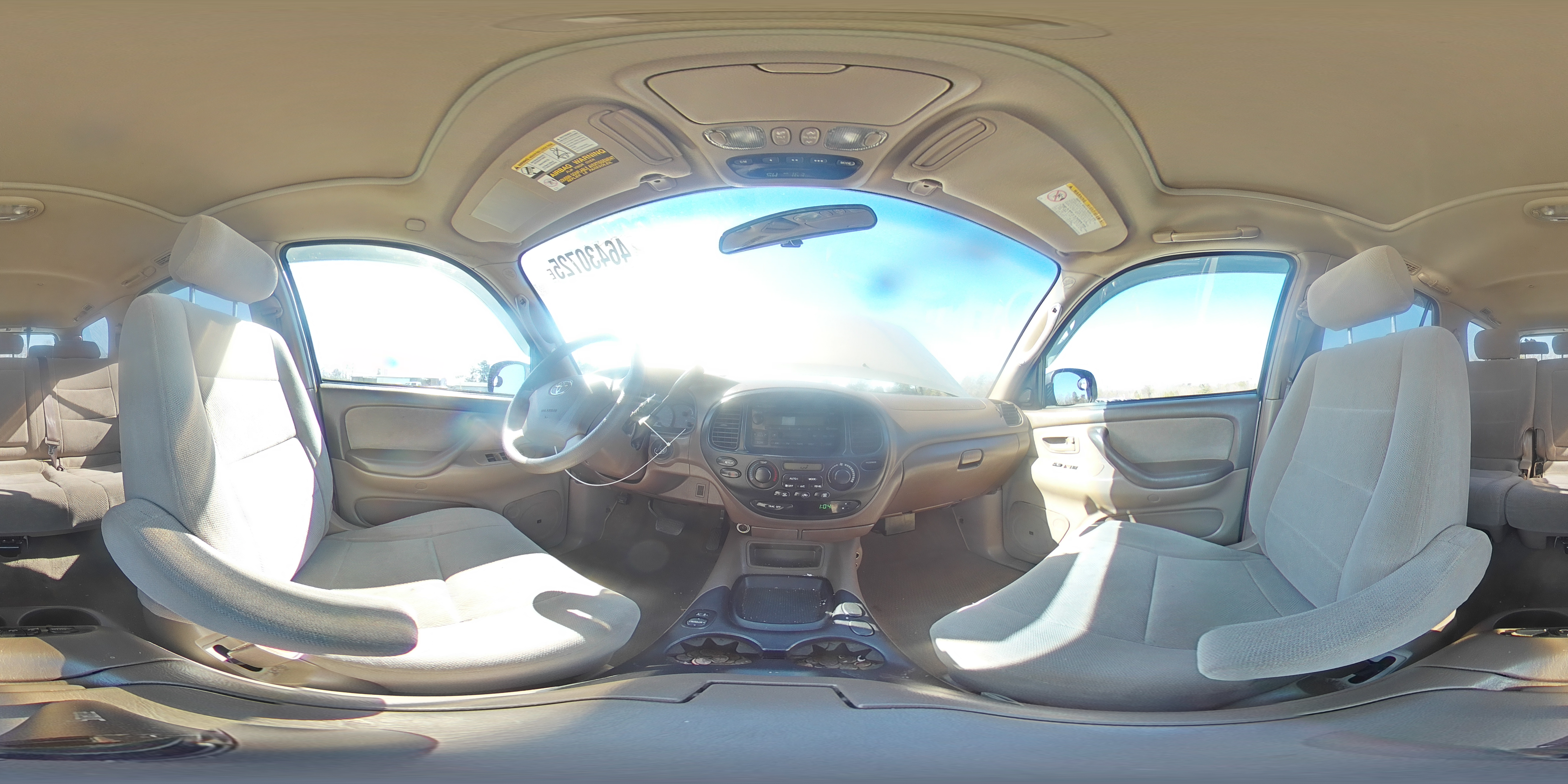 2004 Toyota Sequoia - Image 14