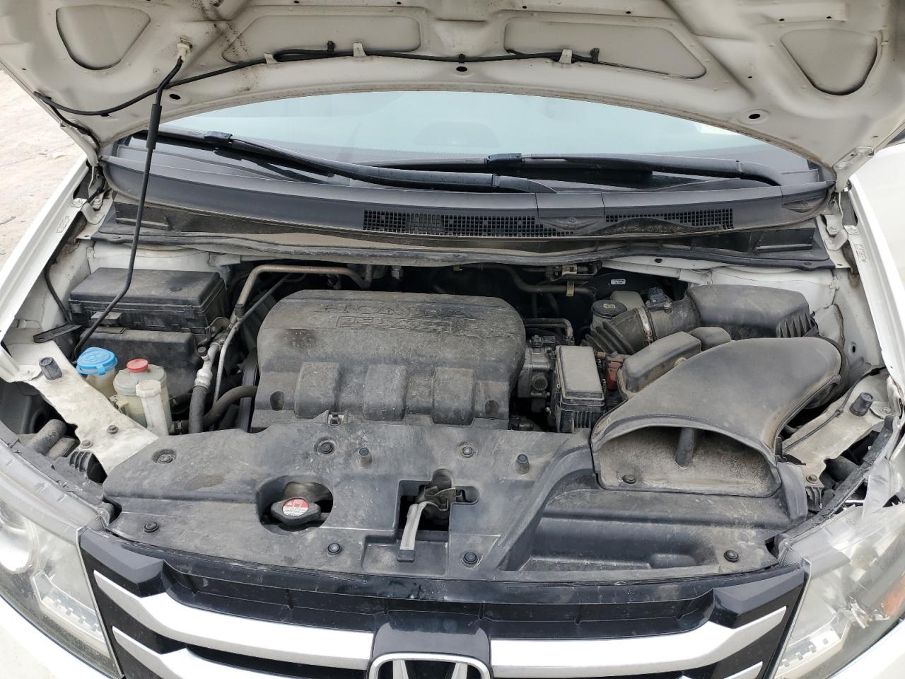 2014 Honda Odyssey - Image 14