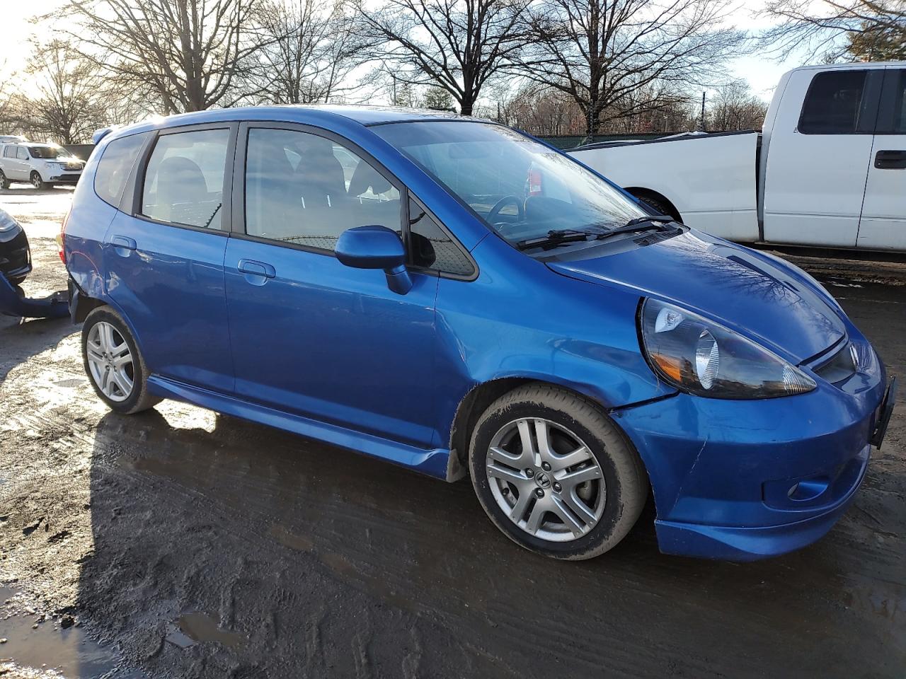 2008 Honda Fit - Image 4