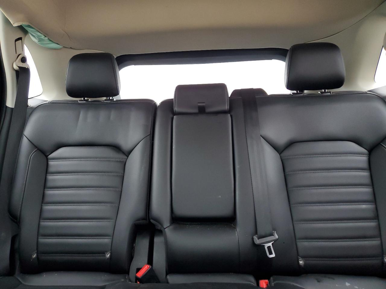 2019 Ford Edge - Image 10