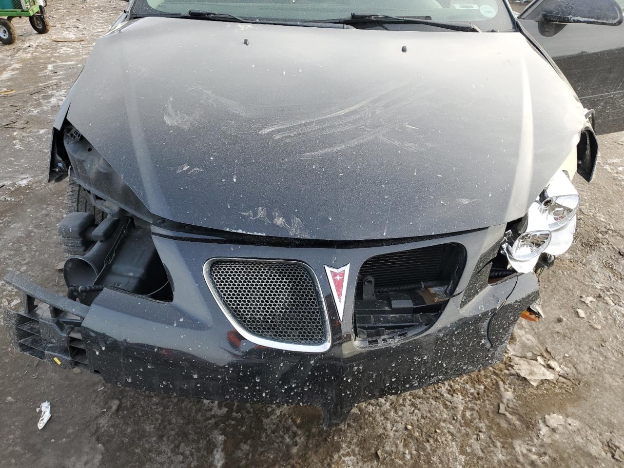 2009 Pontiac G6 - Image 12