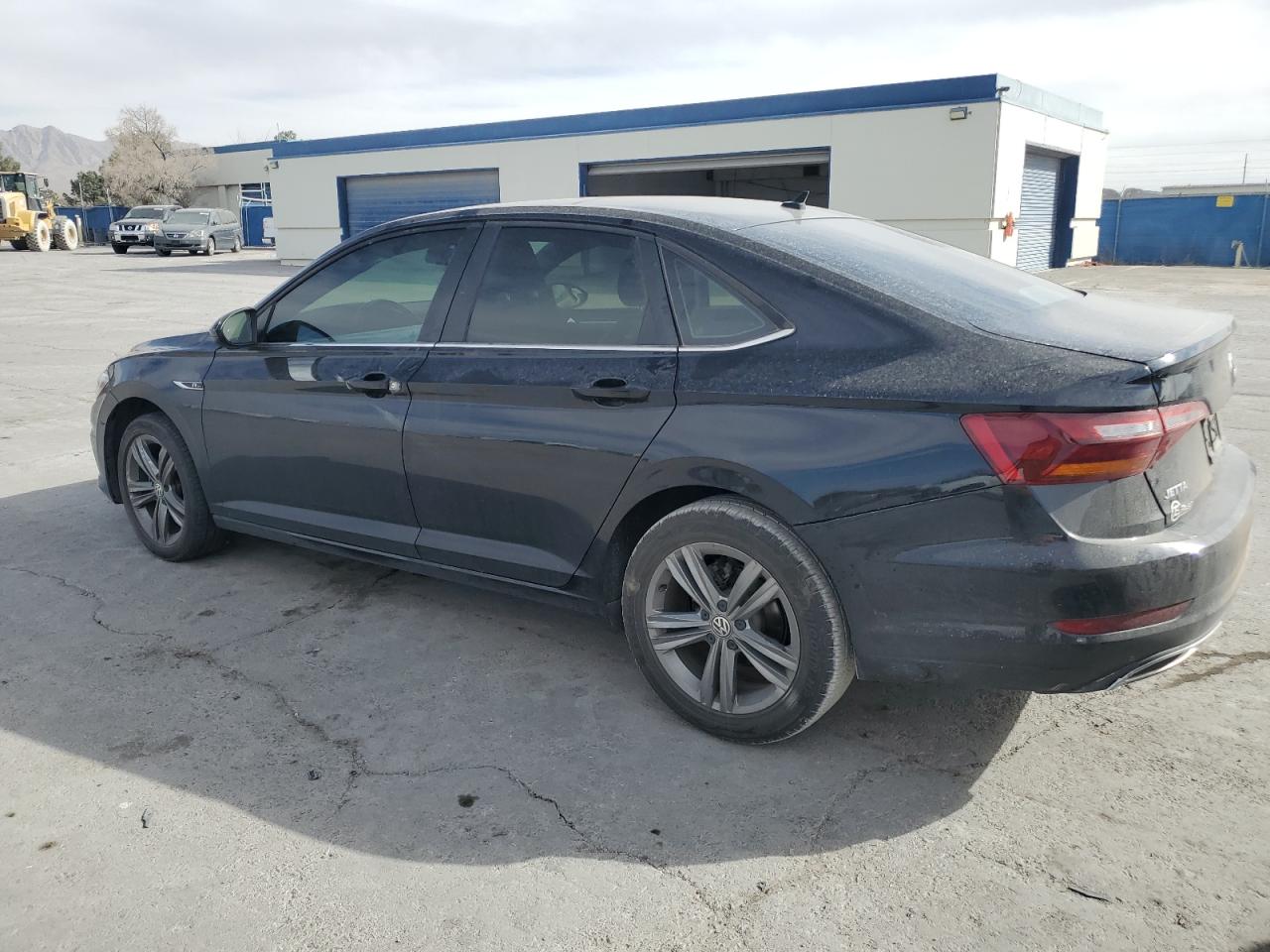 2019 Volkswagen Jetta - Image 2