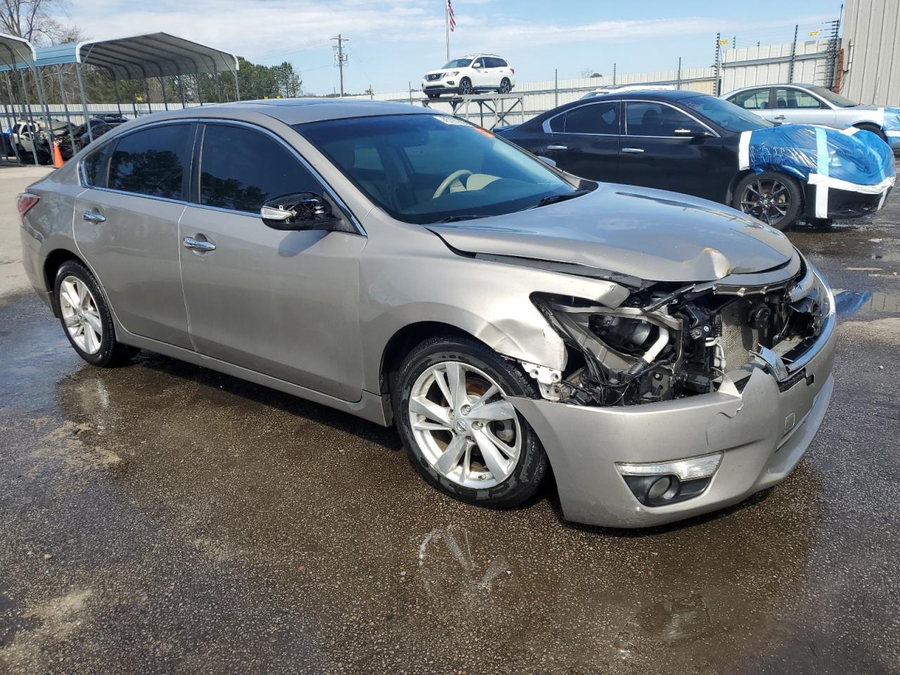 2015 Nissan Altima - Image 4