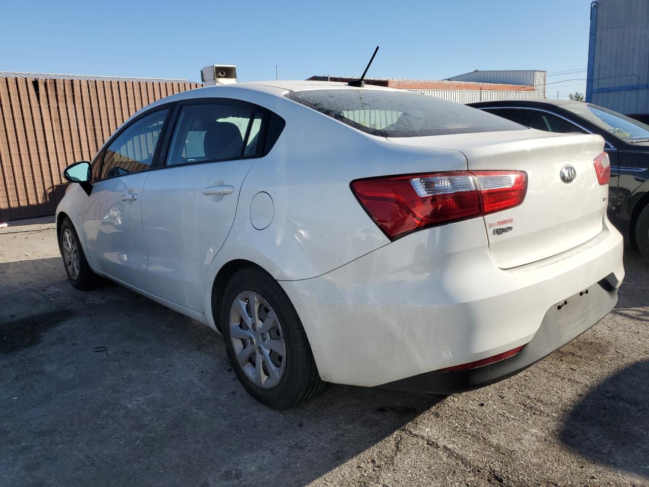 2016 Kia Rio - Image 2