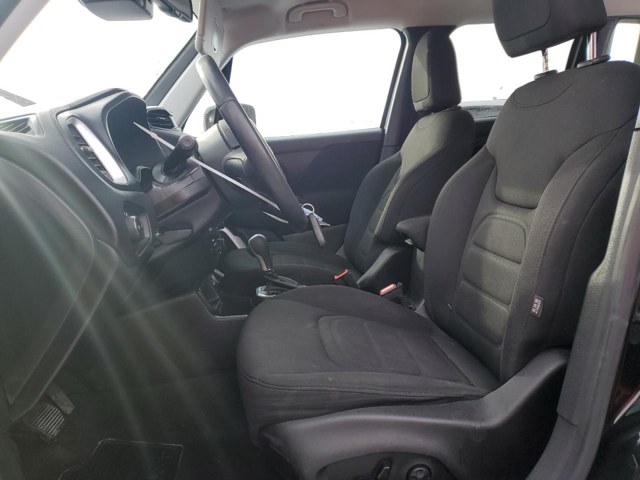 2020 Jeep Renegade - Image 7