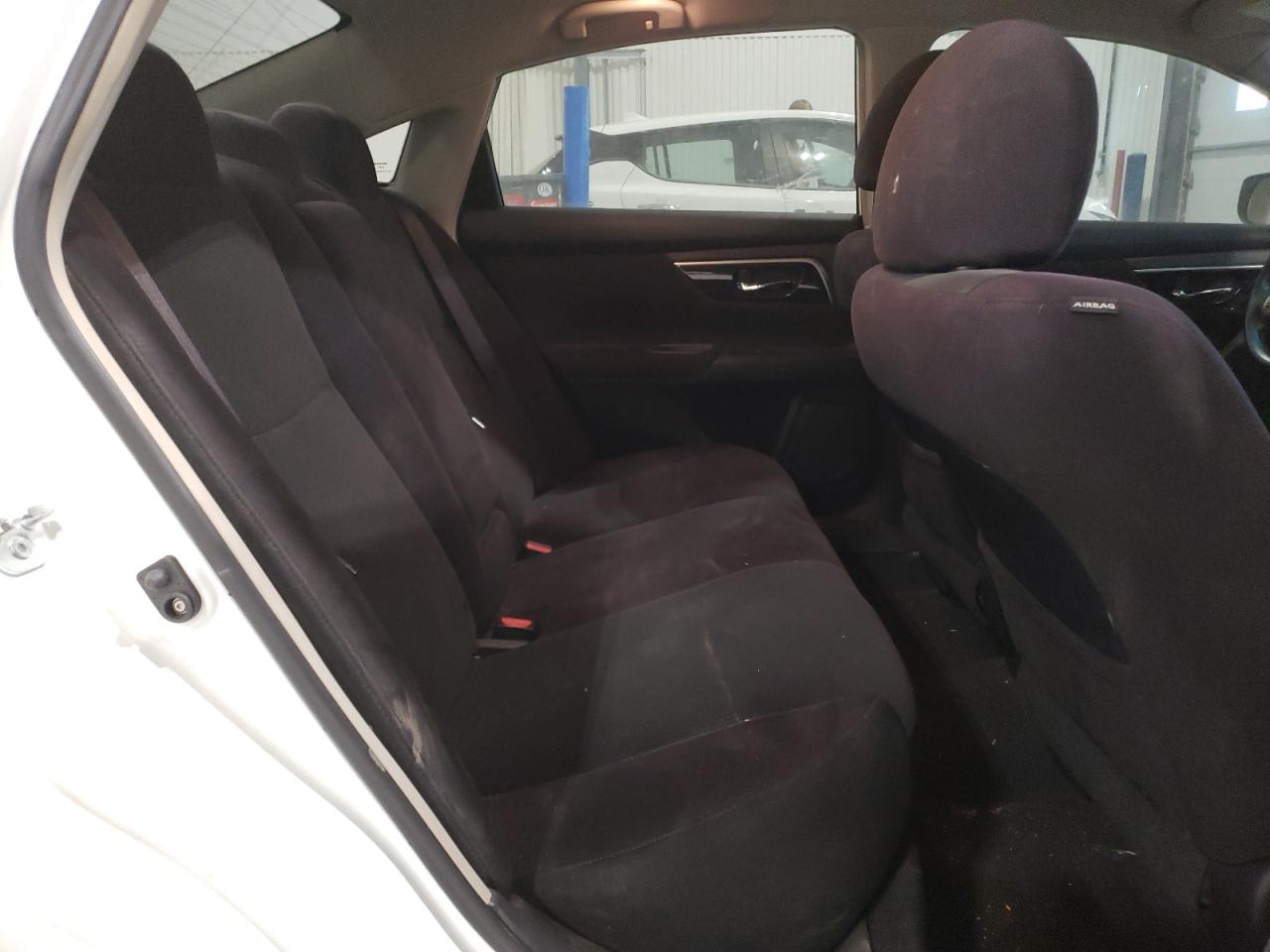 2013 Nissan Altima - Image 10