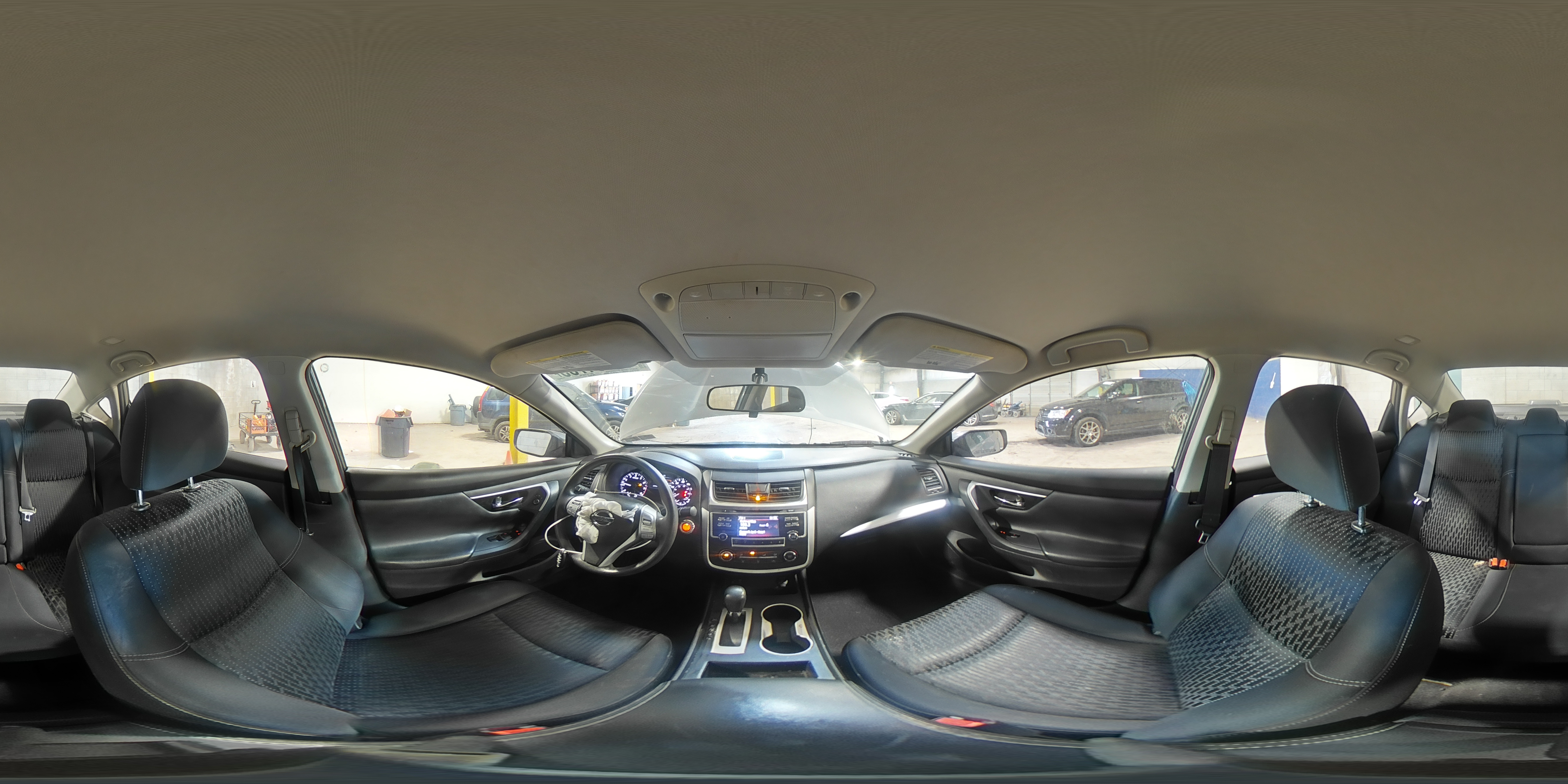 2016 Nissan Altima - Image 15