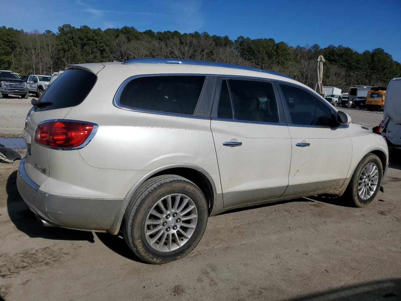 2011 Buick Enclave - Image 3