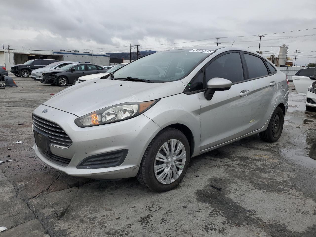 2016 Ford Fiesta - Image 1