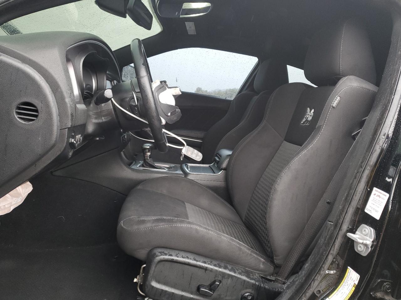 2019 Dodge Charger - Image 7