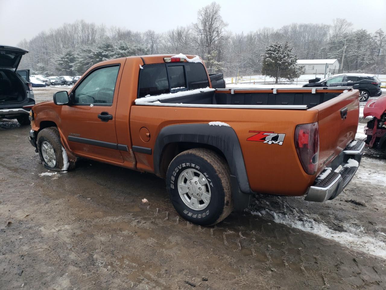 2005 Chevrolet Colorado - Image 2
