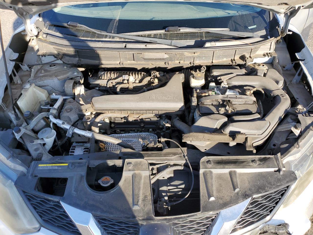 2016 Nissan Rogue - Image 12