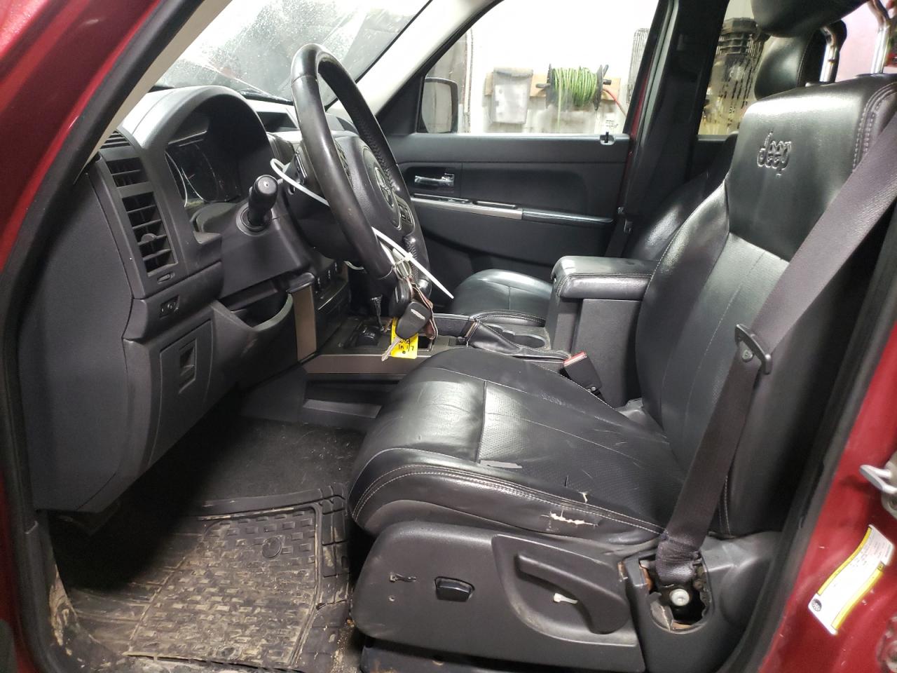 2011 Jeep Liberty (North America) - Image 7