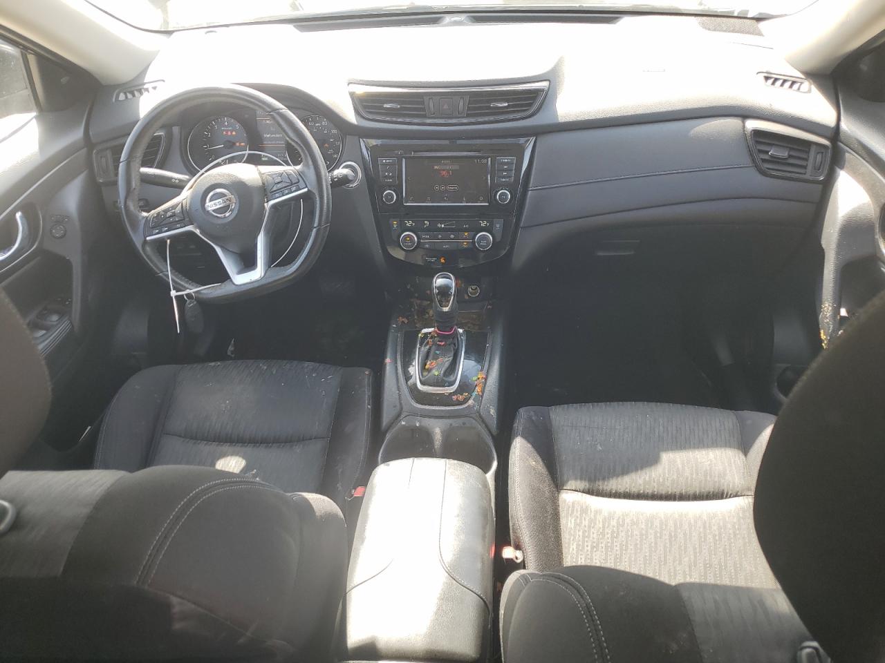 2018 Nissan Rogue - Image 8