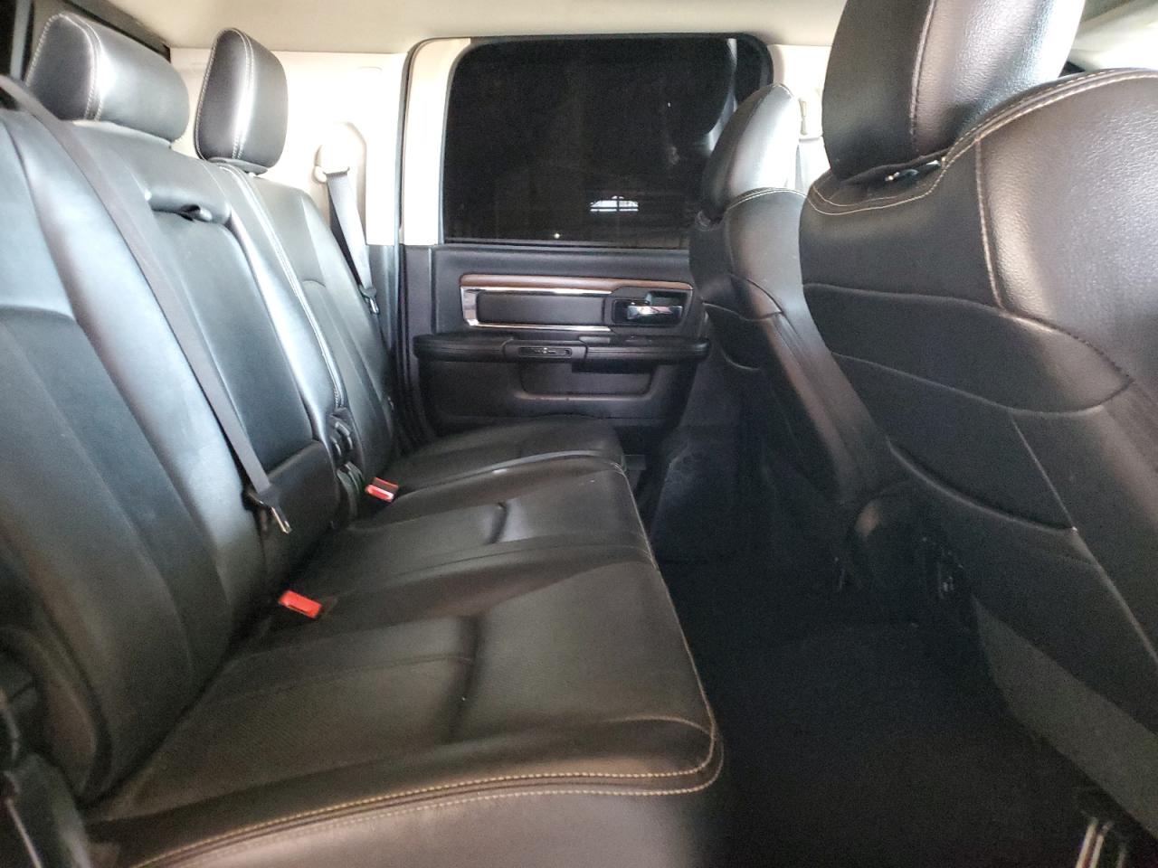 2018 RAM 2500 - Image 10