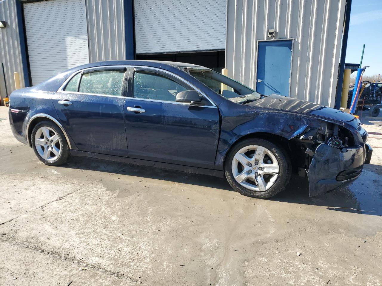 2011 Chevrolet Malibu - Image 4