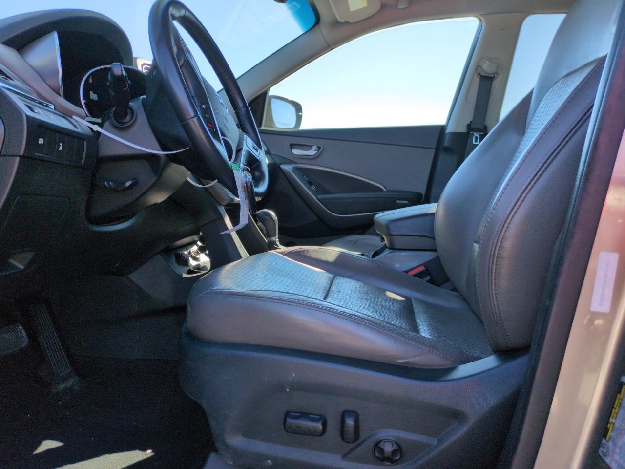 2013 Hyundai Santa Fe - Image 7