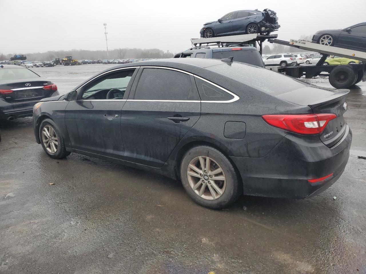 2015 Hyundai Sonata - Image 2