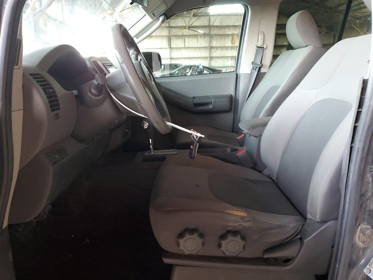 2010 Nissan XTerra - Image 7
