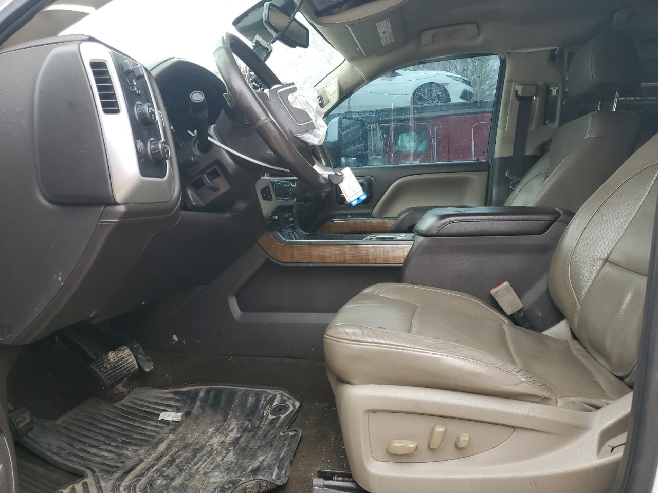 2017 GMC Sierra - Image 7