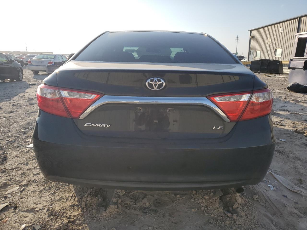 2016 Toyota Camry - Image 6