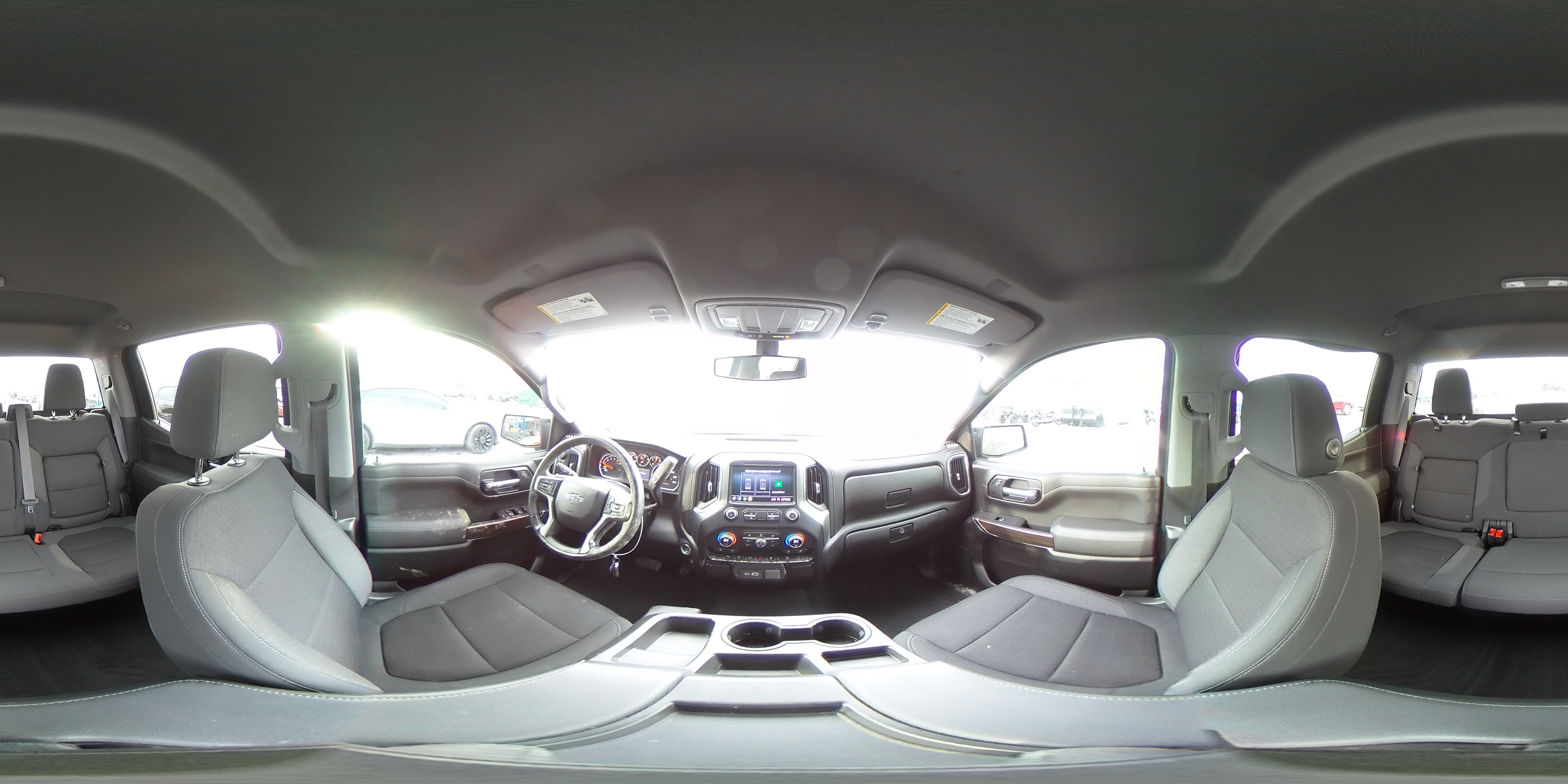 2021 Chevrolet Silverado - Image 15