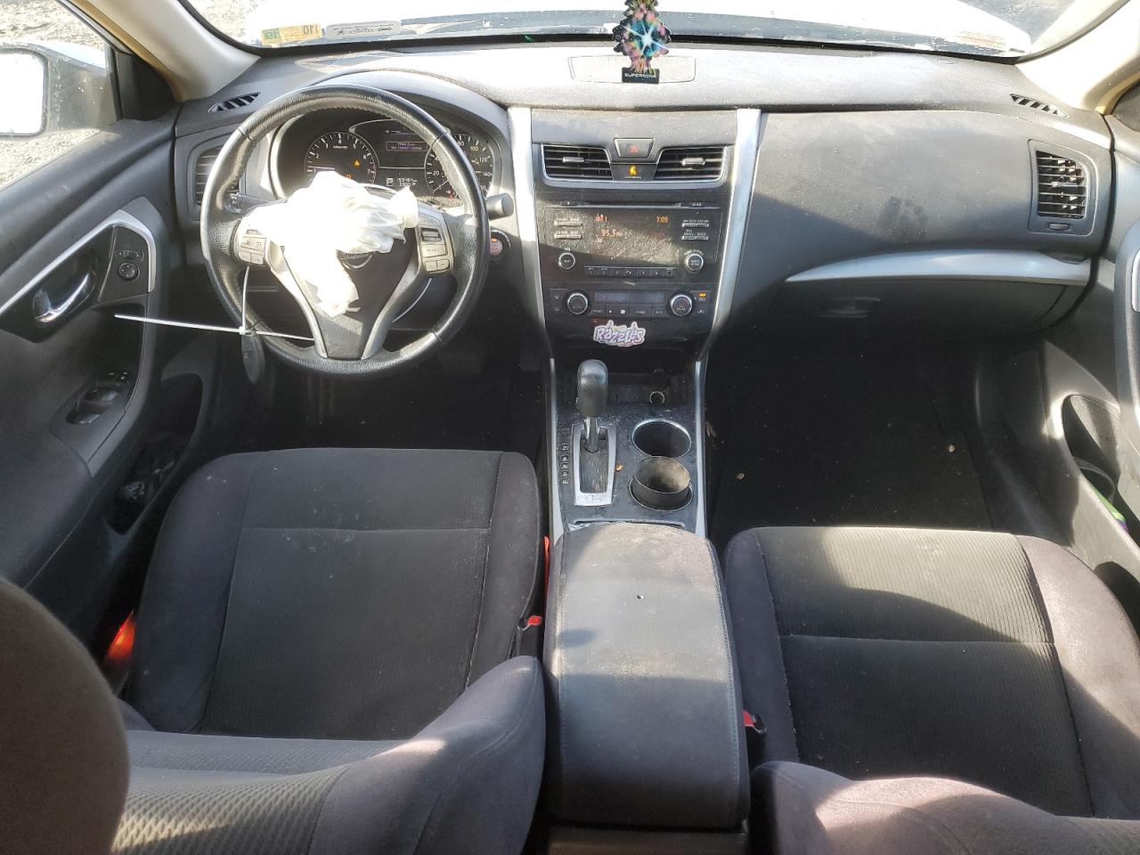 2013 Nissan Altima - Image 8