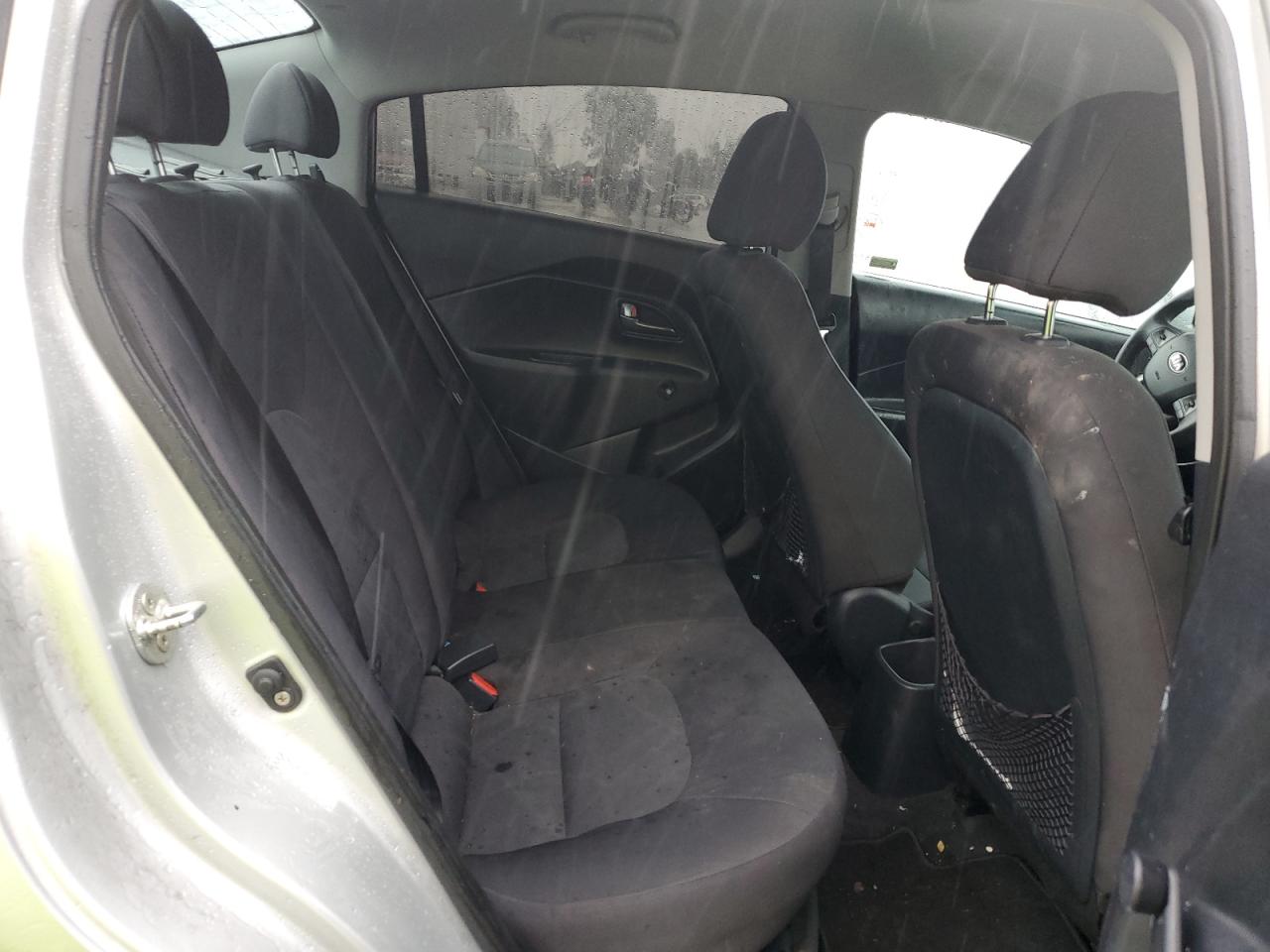 2013 Kia Rio - Image 10