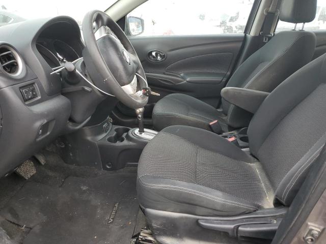  NISSAN VERSA 2017 Серый