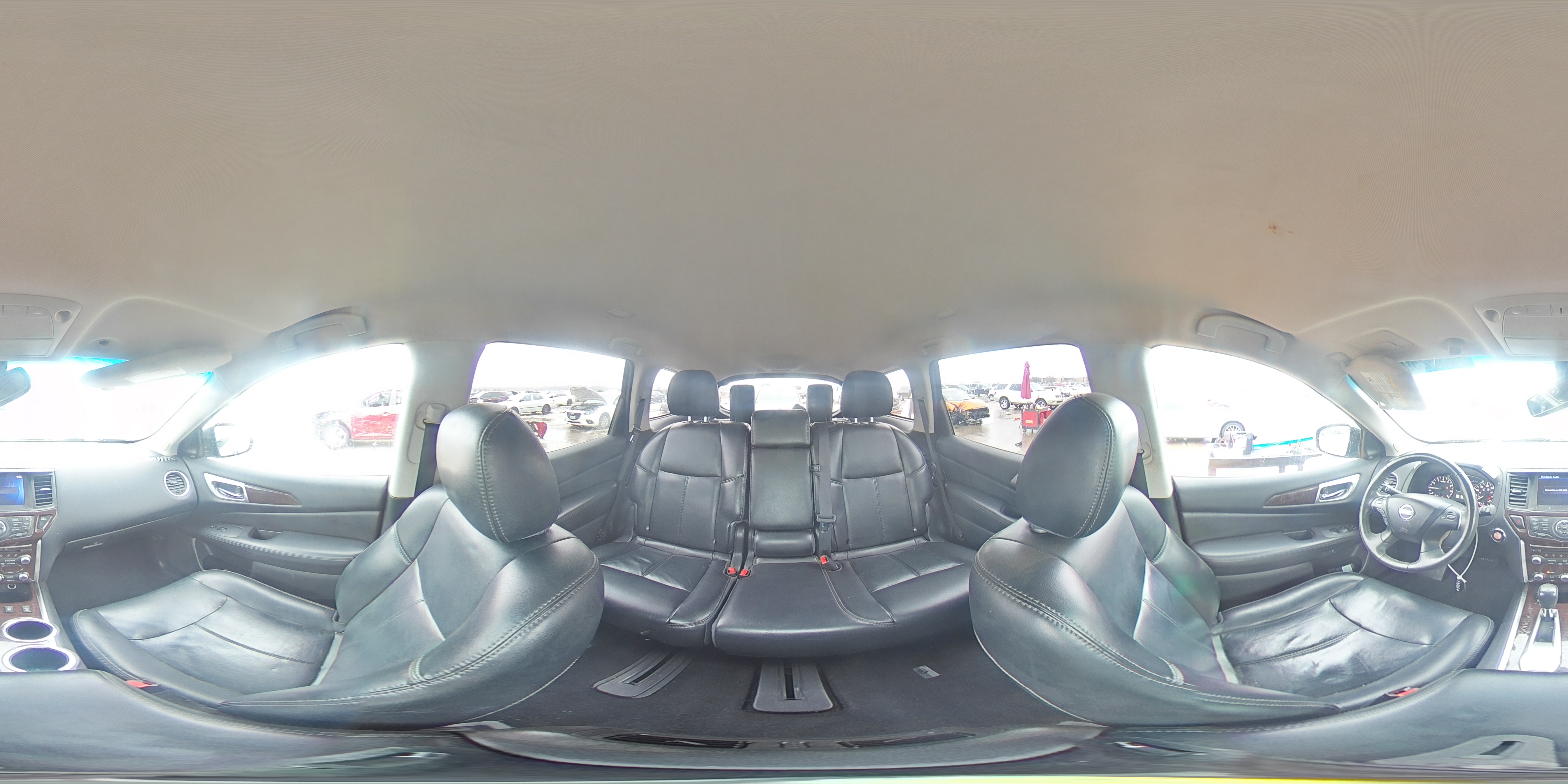 2015 Nissan Pathfinder - Image 16