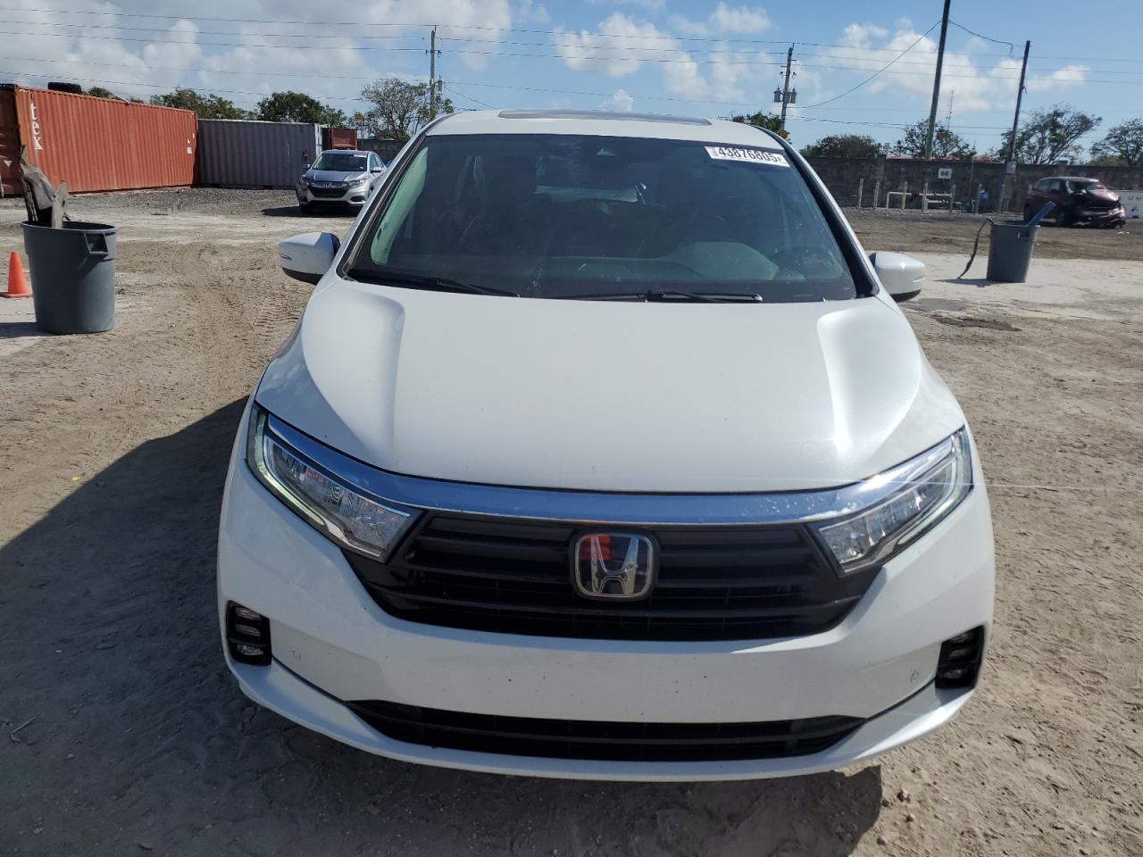 2022 Honda Odyssey - Image 5