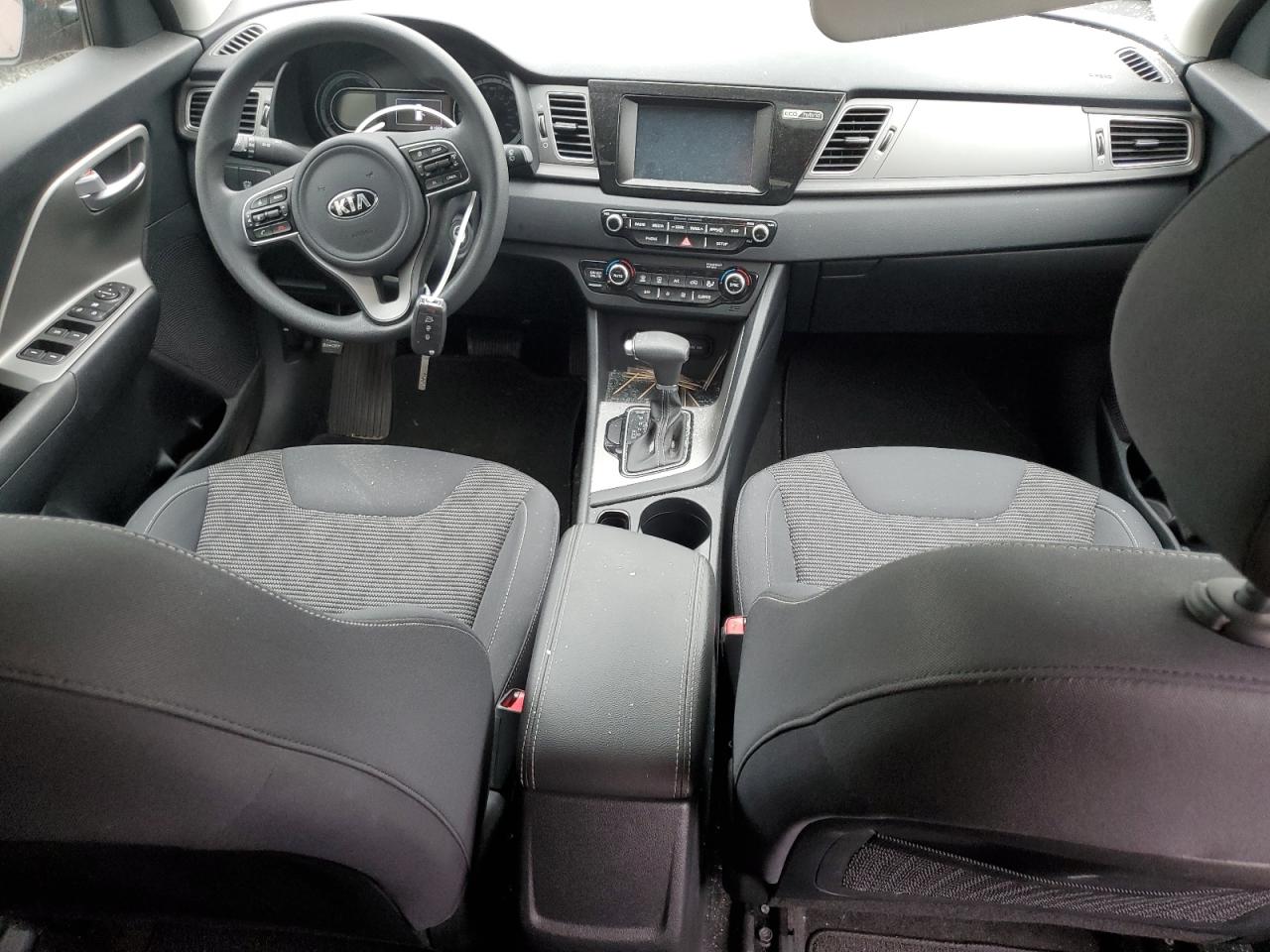 2019 Kia Niro - Image 8