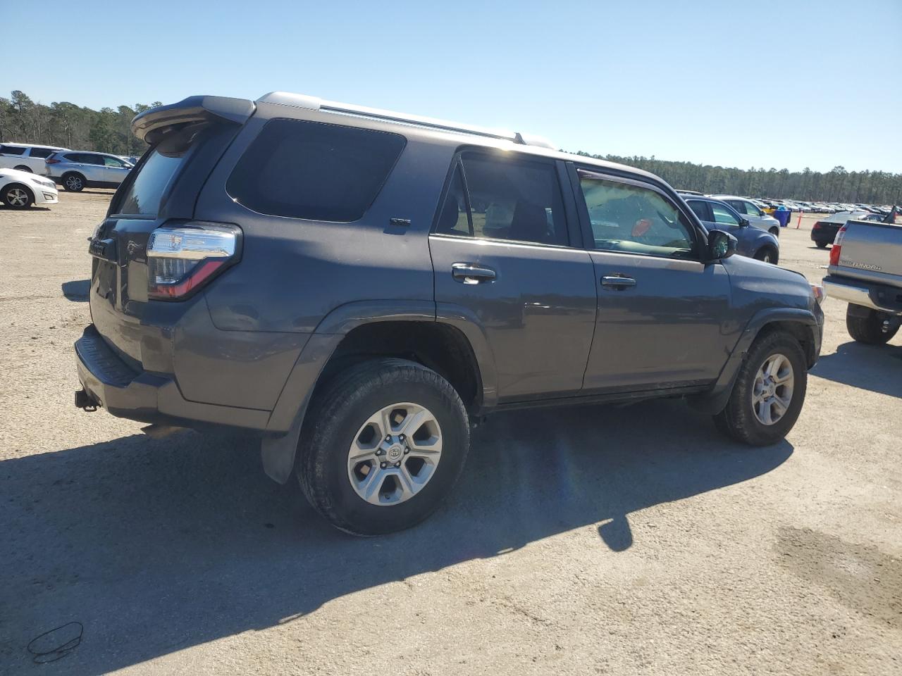 2018 Toyota 4Runner - Image 3