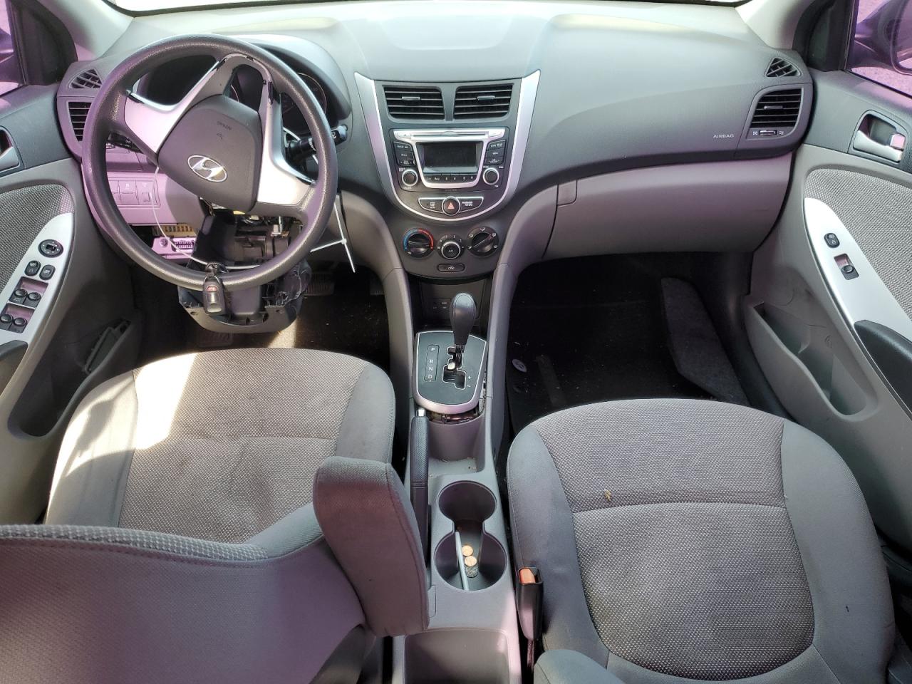 2014 Hyundai Accent - Image 8