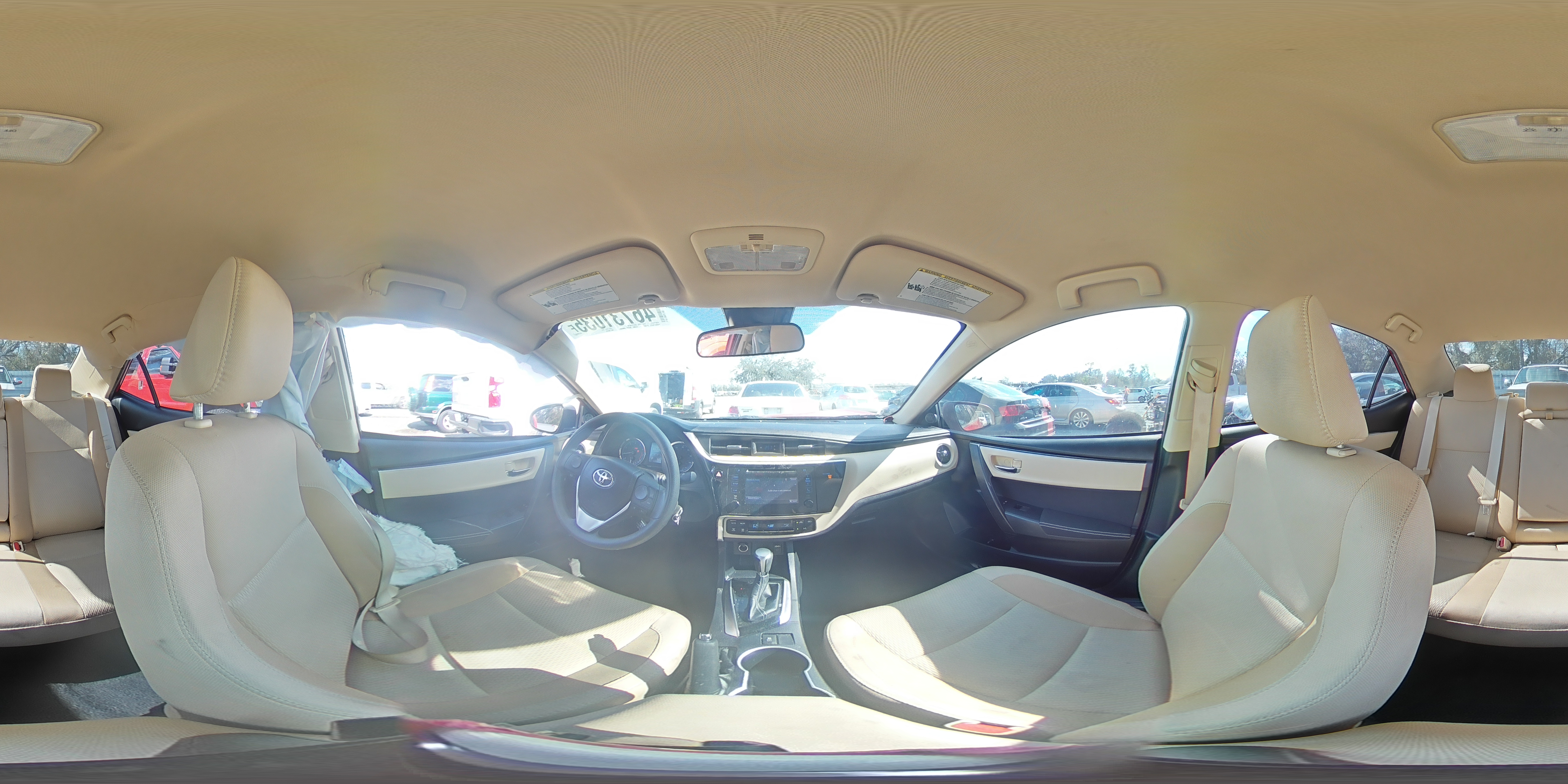 2018 Toyota Corolla - Image 12