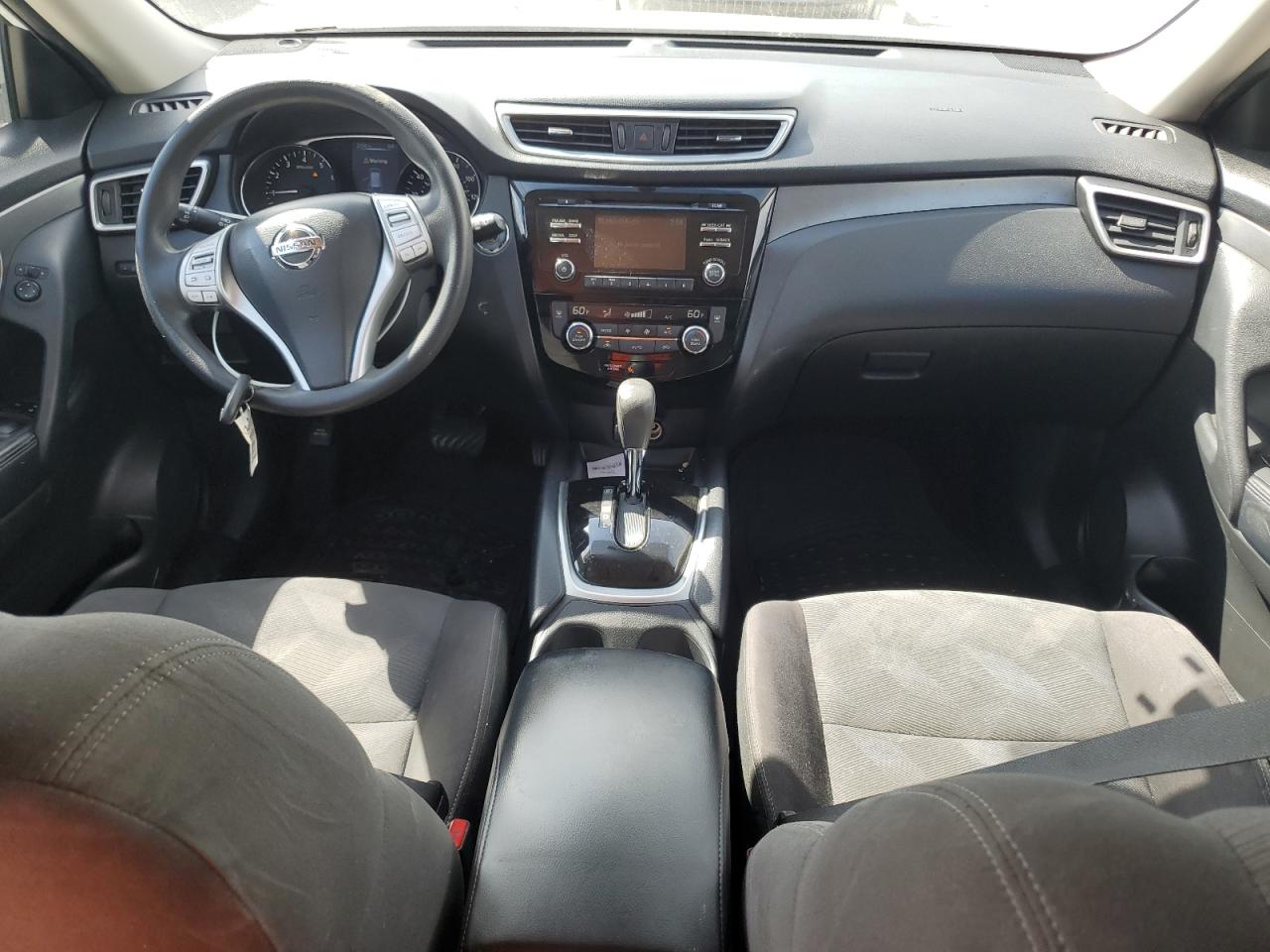 2016 Nissan Rogue - Image 8