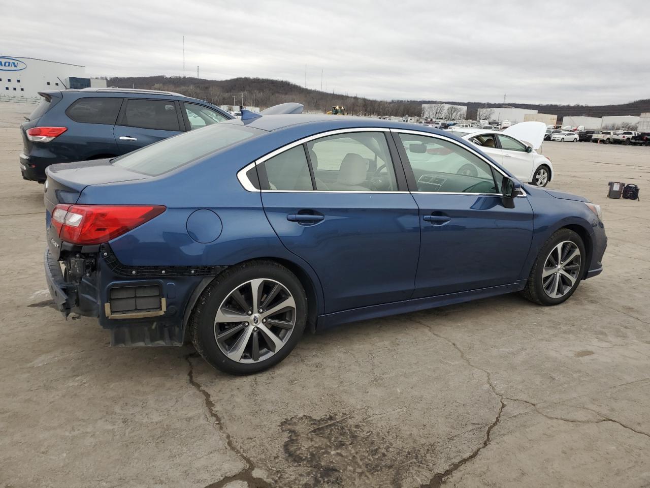 2019 Subaru Legacy - Image 3