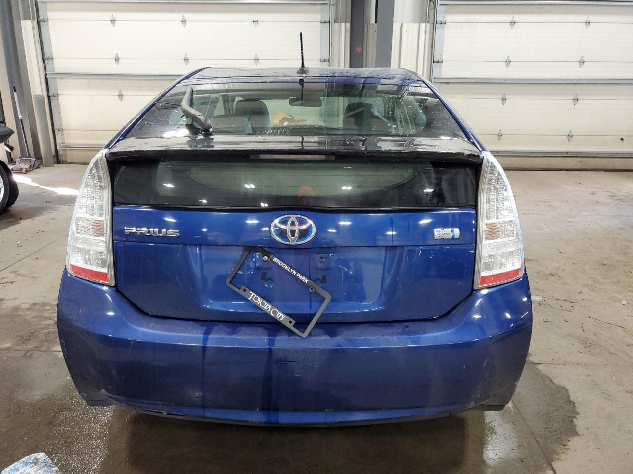 2010 Toyota Prius - Image 6