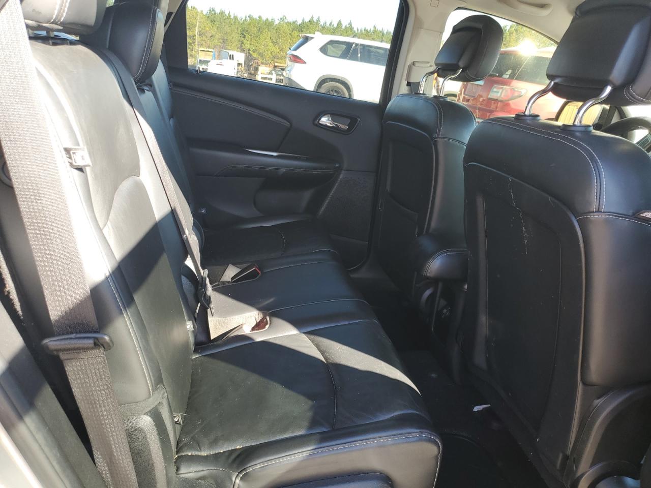 2016 Dodge Journey - Image 10