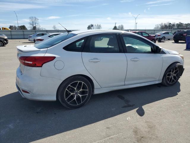  FORD FOCUS 2015 White