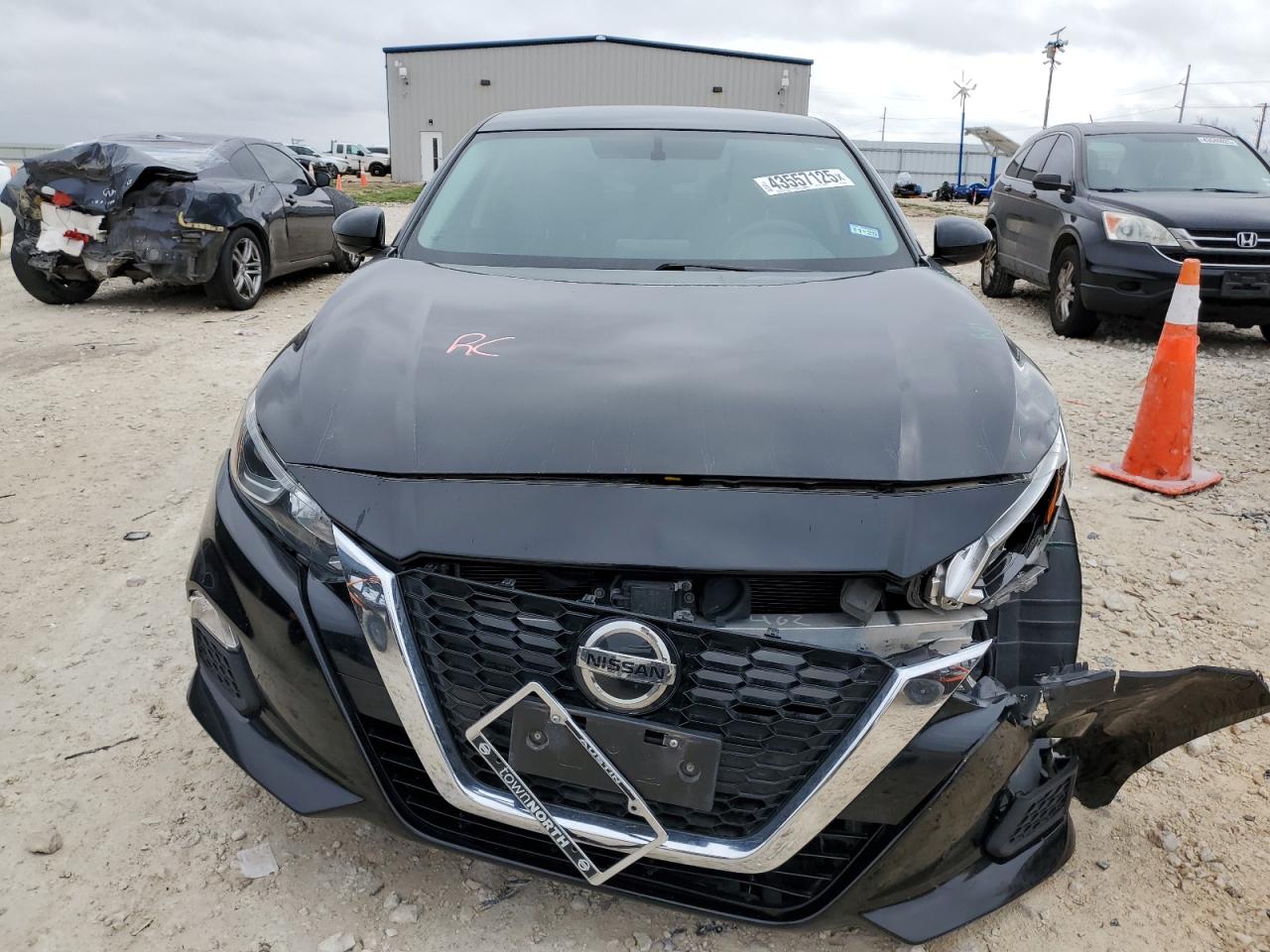 2020 Nissan Altima - Image 5
