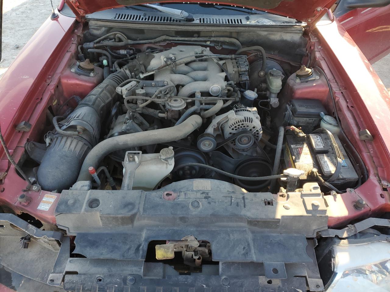 2000 Ford Mustang - Image 11