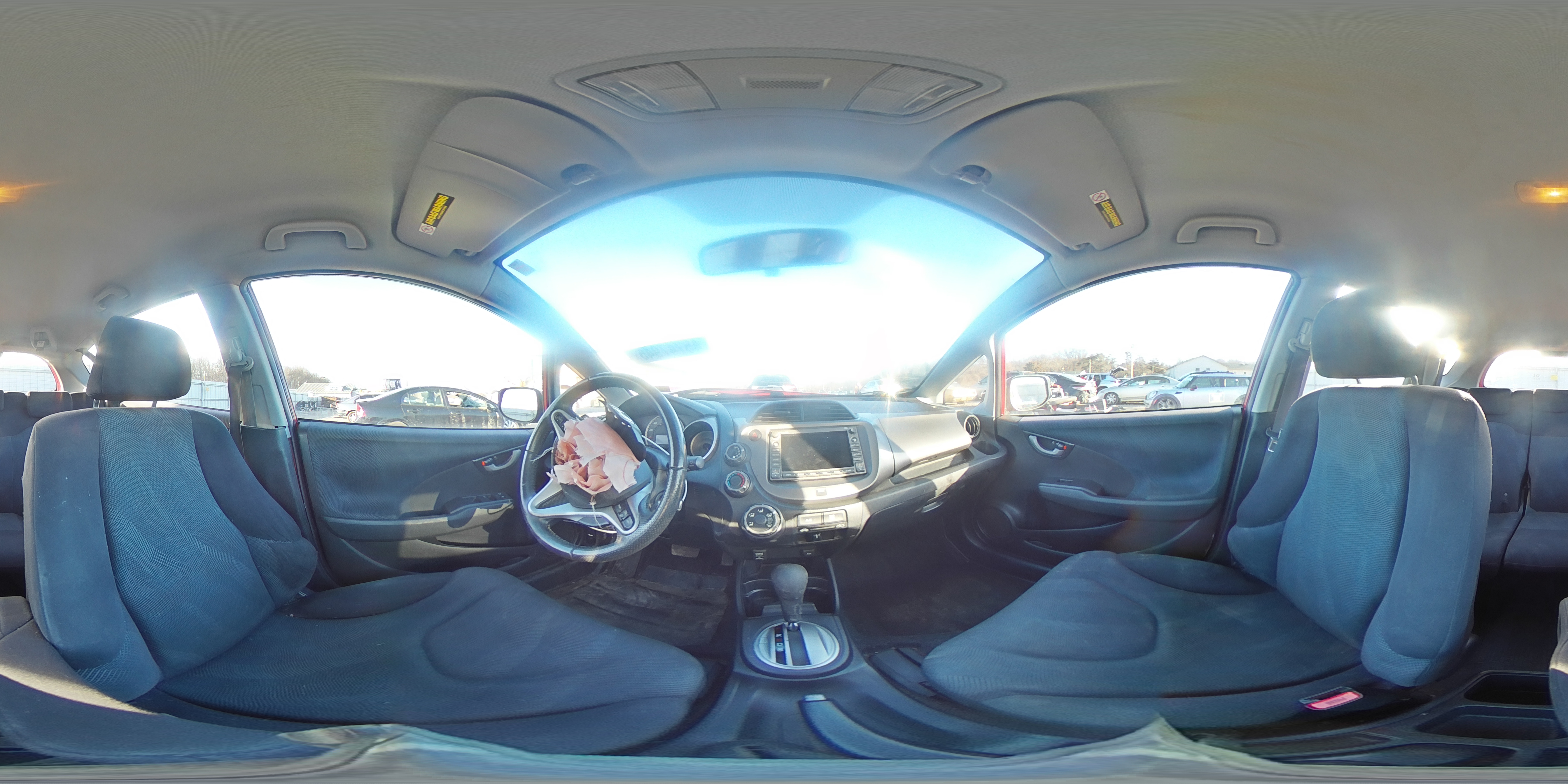 2010 Honda Fit - Image 12