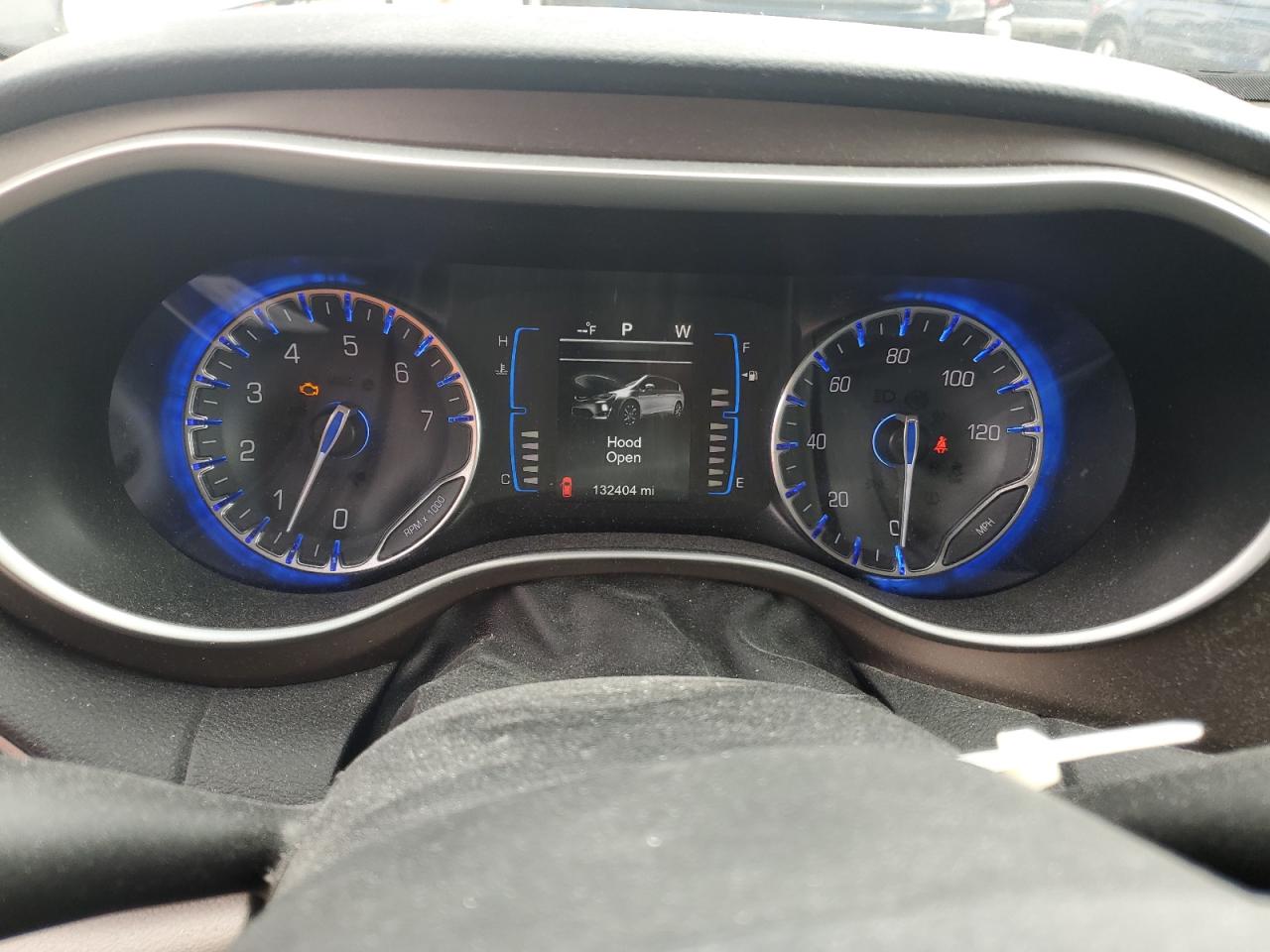 2017 Chrysler Pacifica - Image 9